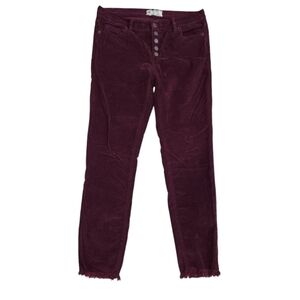 FREE PEOPLE BURGUNDY CORDUROY BUTTON FLY ANKLE/CROPPED SKINNY JEANS. SIZE 27.